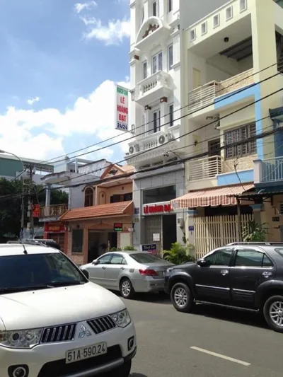 Khách Sạn Lê Hoàng Đạt – Fotos 5